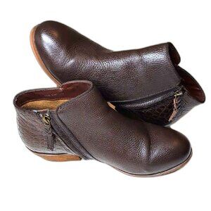 Women's Brown Leather Ankle Boots Size 9 Wide